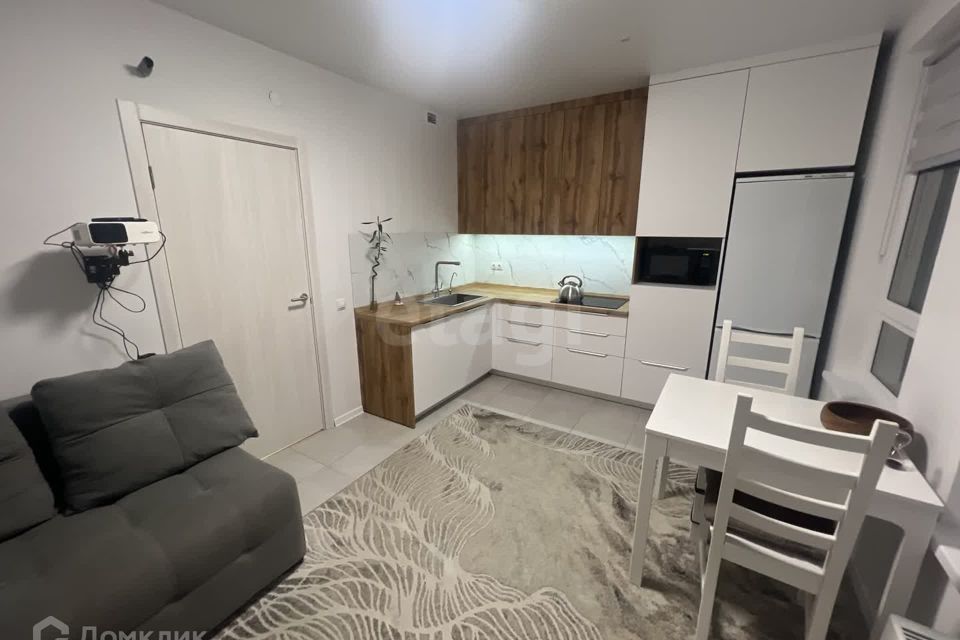 Сдаётся 2-комнатная квартира, 56 м²