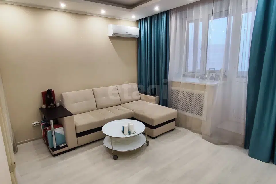 Продаётся 1-комнатная квартира, 46 м²