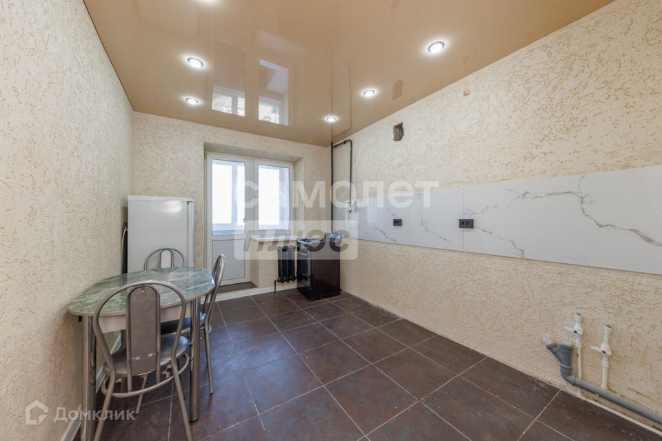Продаётся 2-комнатная квартира, 56.1 м²