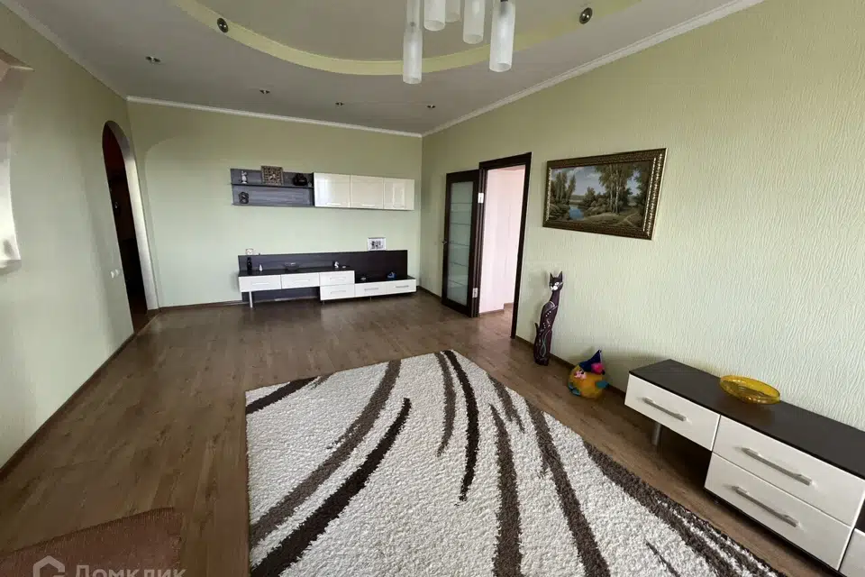 Продаётся 2-комнатная квартира, 98 м²