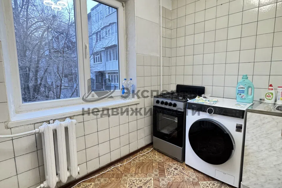 Продаётся 3-комнатная квартира, 53.7 м²