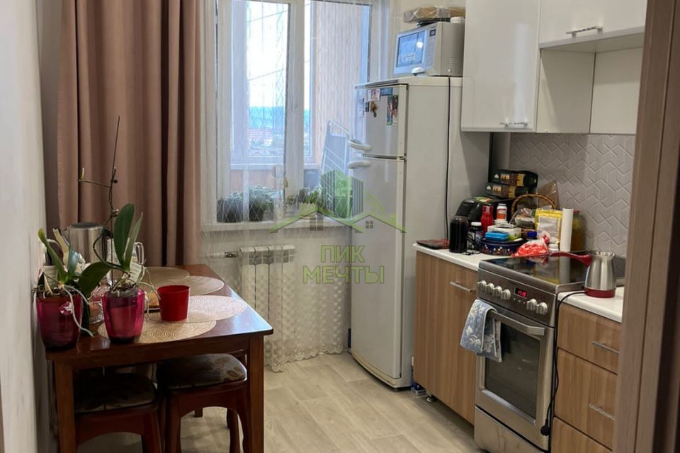 Омск сибирский проспект д 9. Двухкомнатные квартиры улан удэ. Сайт циан в 2005 году фото. Г. Г.