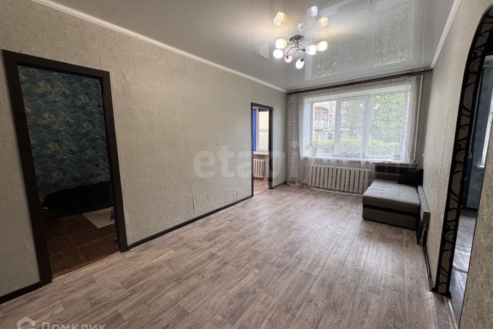 Продаётся 2-комнатная квартира, 40.9 м²