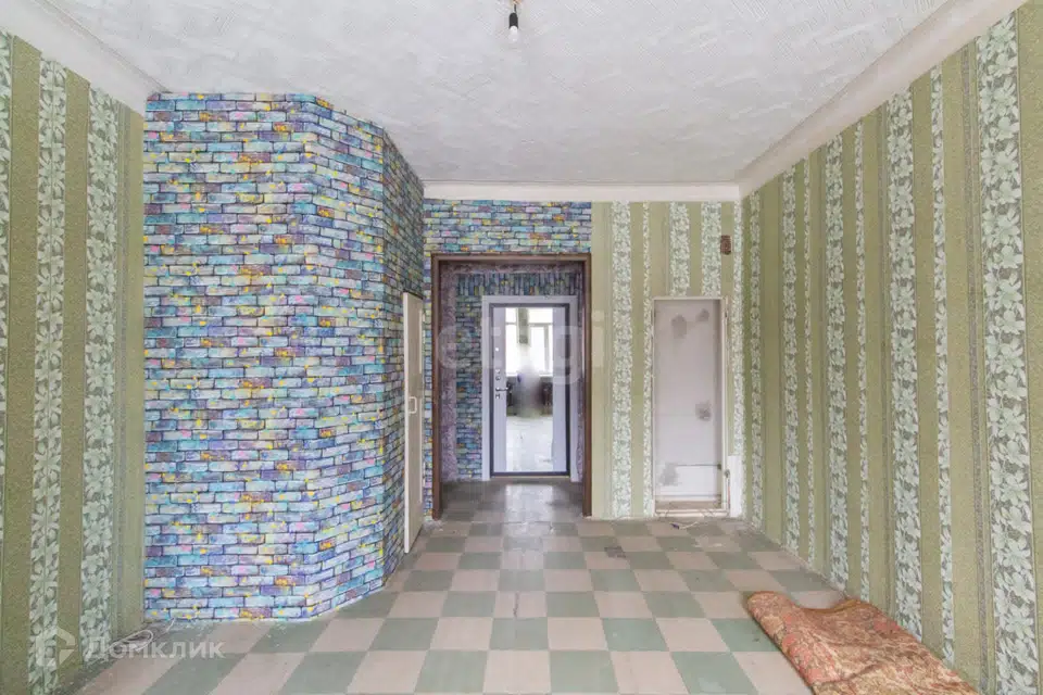 Продаётся комната в 1-комн. квартире, 24.8 м²