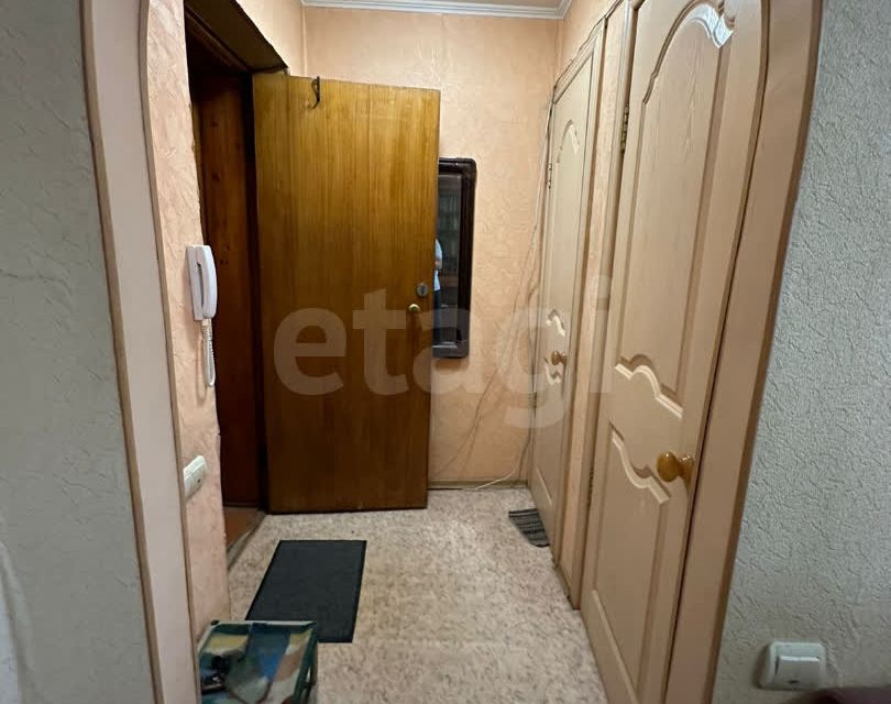 Продаётся 2-комнатная квартира, 41.7 м²