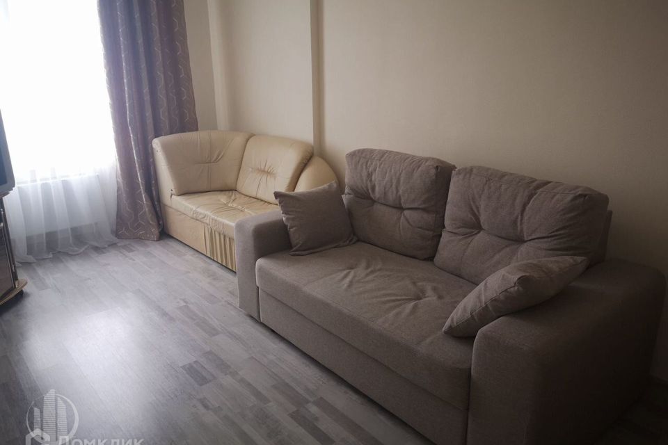 Сдаётся 2-комнатная квартира, 53 м²