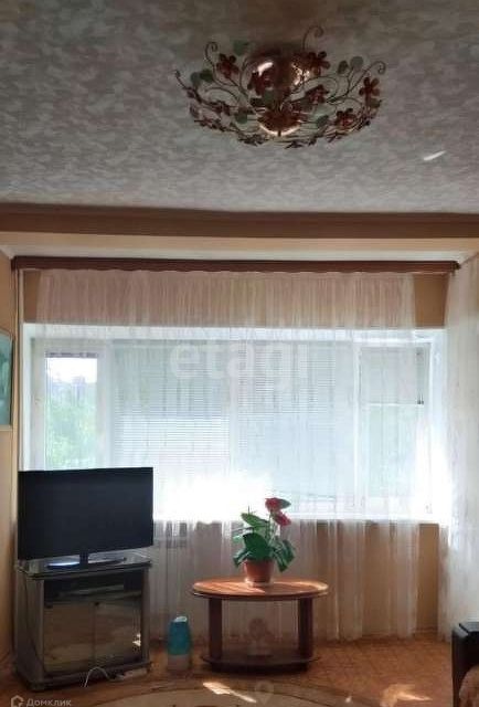 Продаётся 2-комнатная квартира, 61.2 м²
