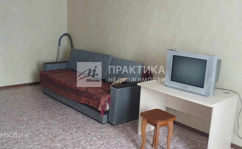 Сдаётся 2-комнатная квартира, 68 м²