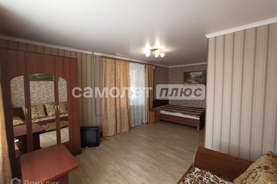 Продаётся 1-комнатная квартира, 40.9 м²
