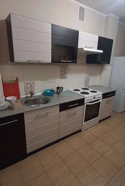 Сдаётся 1-комнатная квартира, 54 м²