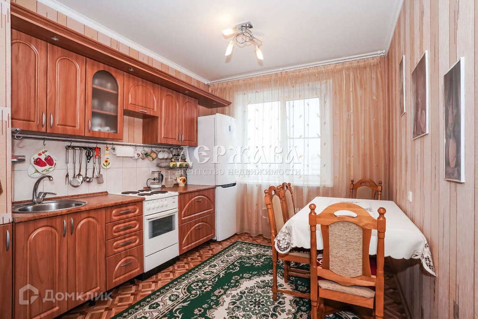 Продаётся 3-комнатная квартира, 62.5 м²