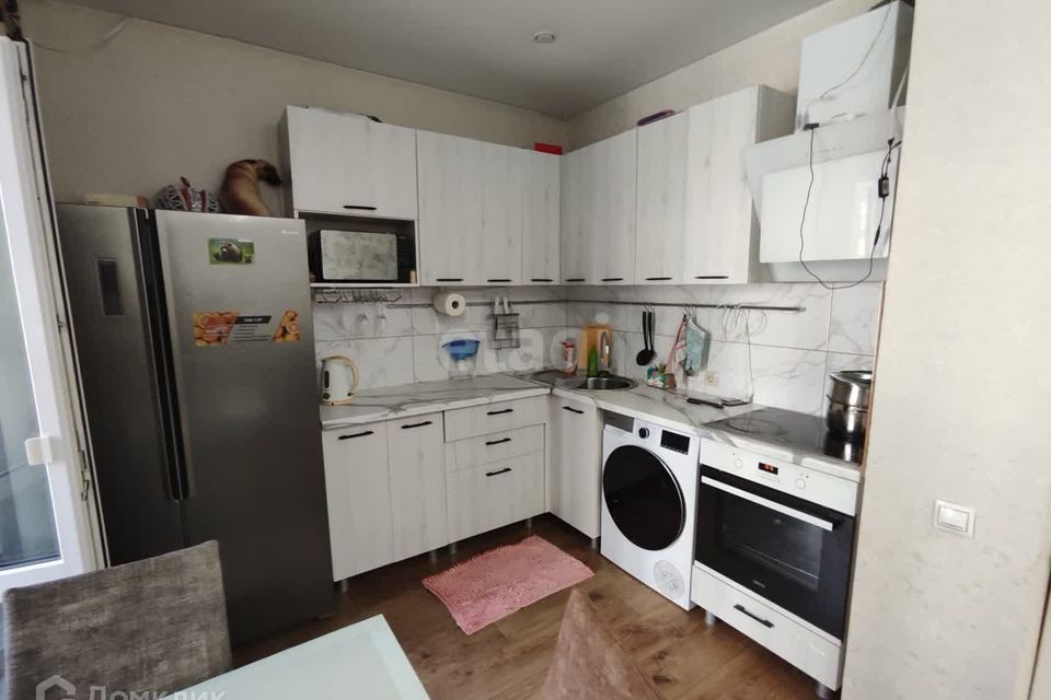Продаётся 2-комнатная квартира, 60.3 м²