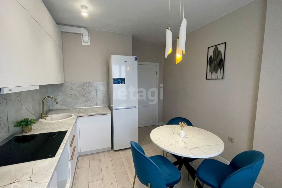 Продаётся 2-комнатная квартира, 60.3 м²