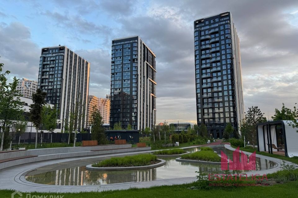 Продаётся 2-комнатная квартира, 73.8 м²