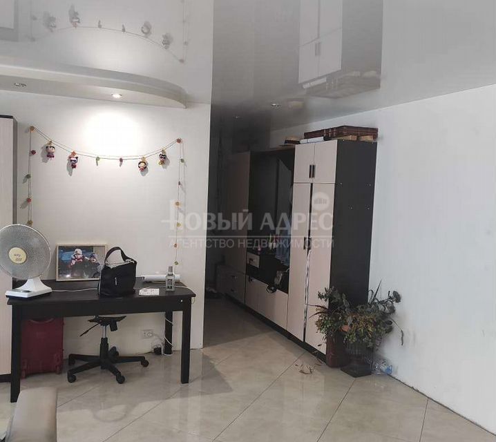 Продаётся 2-комнатная квартира, 56.8 м²