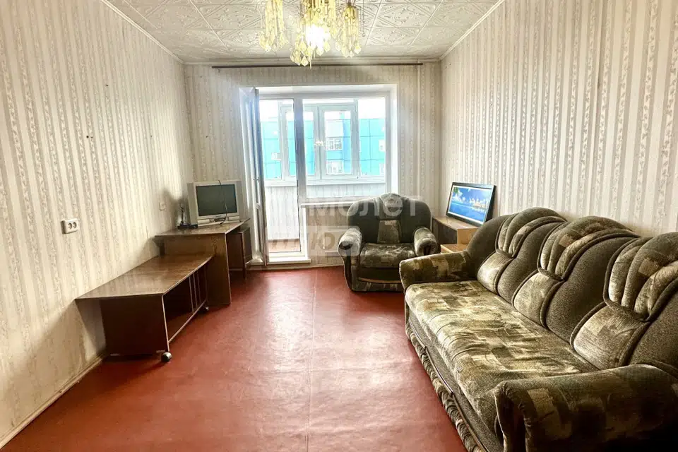 Продаётся 4-комнатная квартира, 81.2 м²