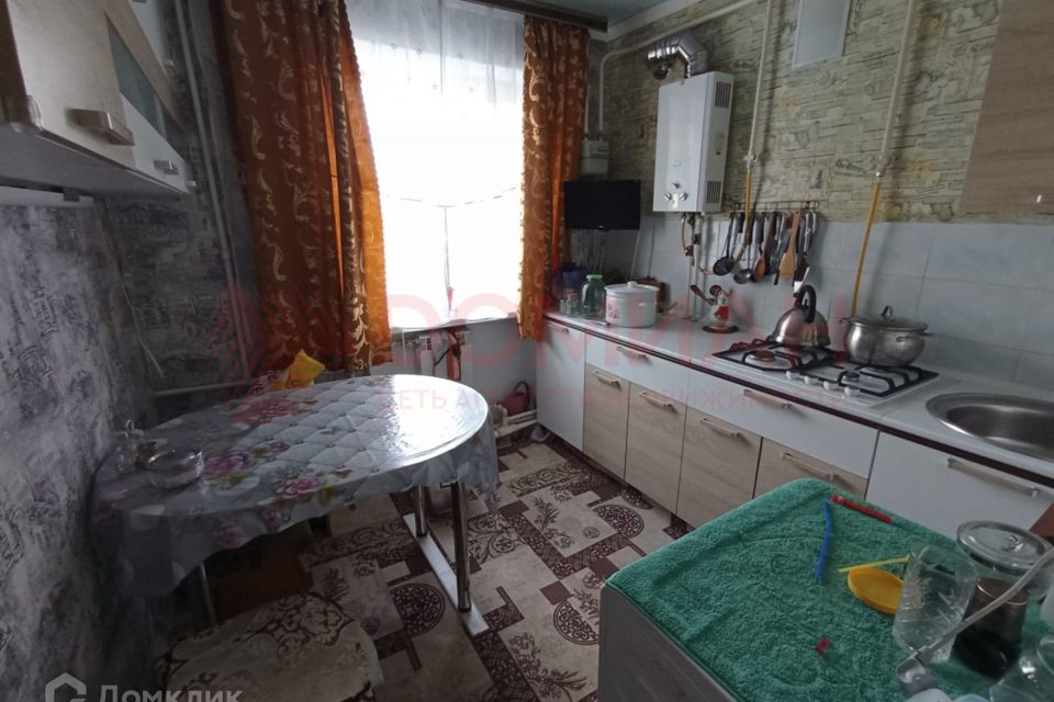 Продаётся 3-комнатная квартира, 42 м²