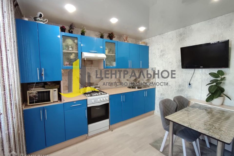 Продаётся 1-комнатная квартира, 41.4 м²