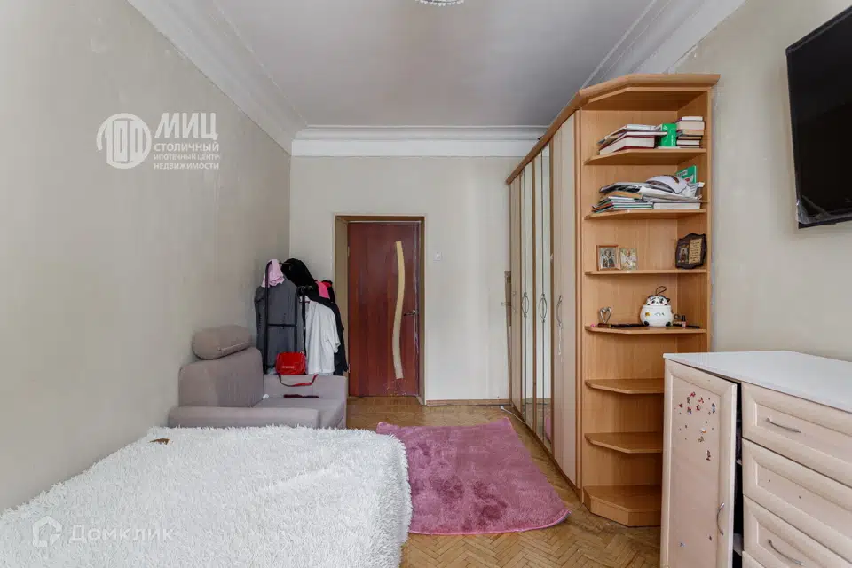 Продаётся 3-комнатная квартира, 60 м²