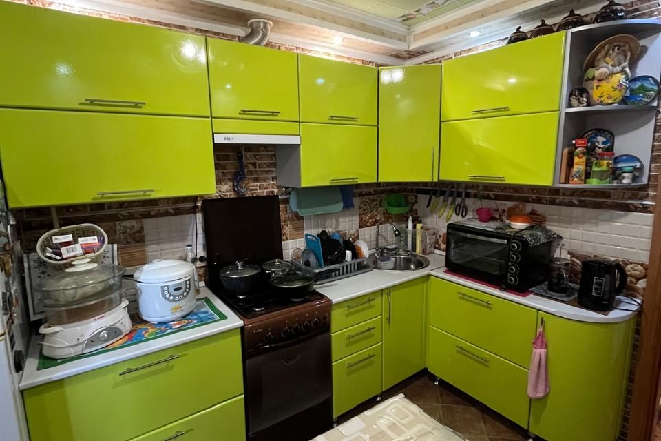 Продаётся 3-комнатная квартира, 65 м²