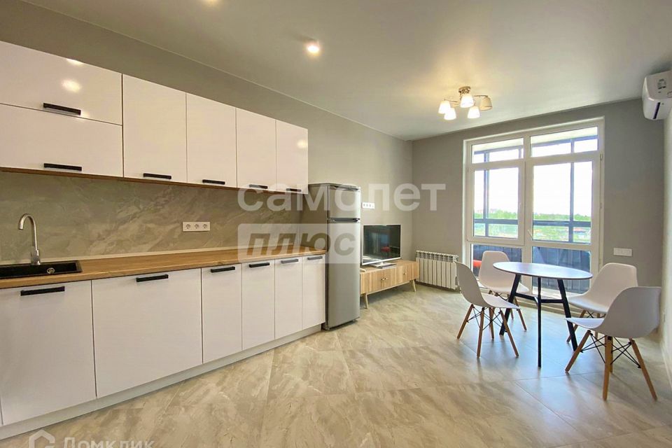 Сдаётся 1-комнатная квартира, 43 м²