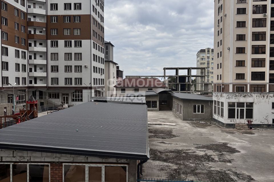 Продаётся 3-комнатная квартира, 118 м²