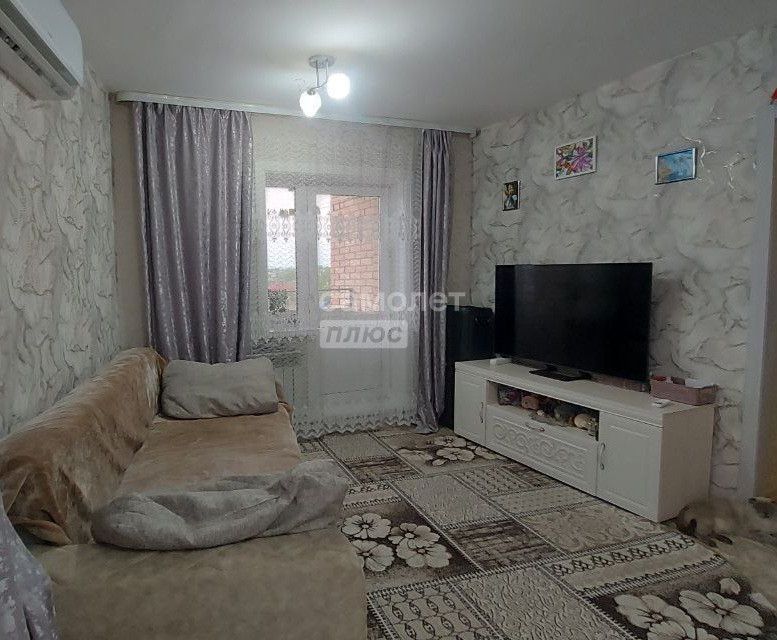 Продаётся 2-комнатная квартира, 64 м²