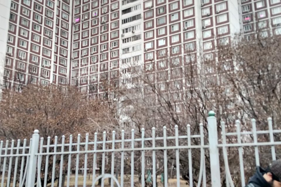 Продаётся 4-комнатная квартира, 99.8 м²