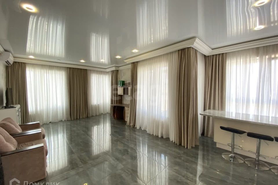Продаётся 3-комнатная квартира, 91.1 м²