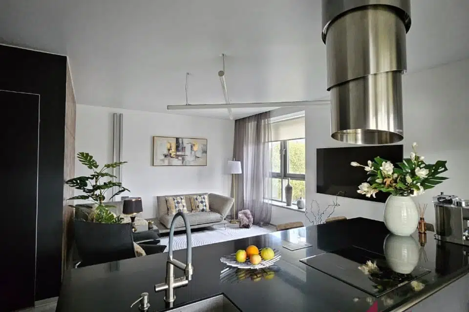 Продаётся 2-комнатная квартира, 54 м²