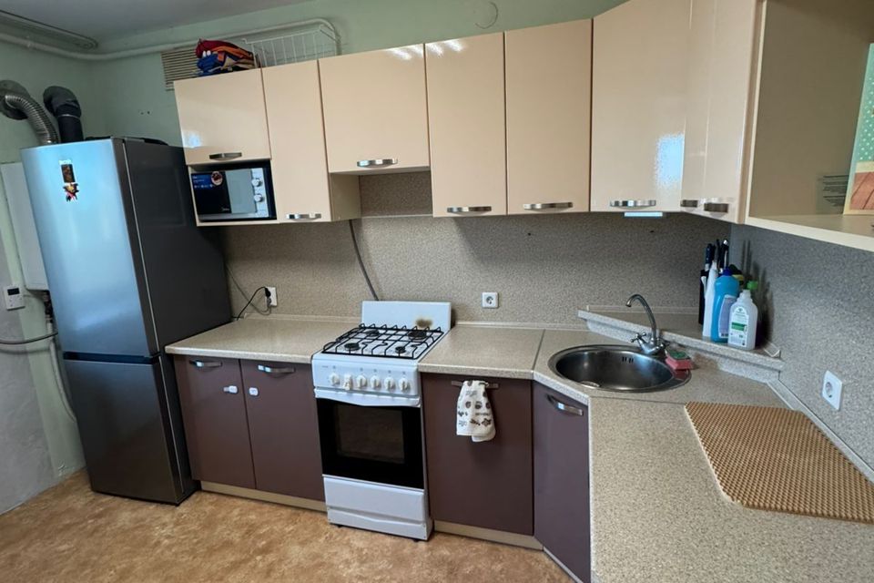 Продаётся 1-комнатная квартира, 39.6 м²