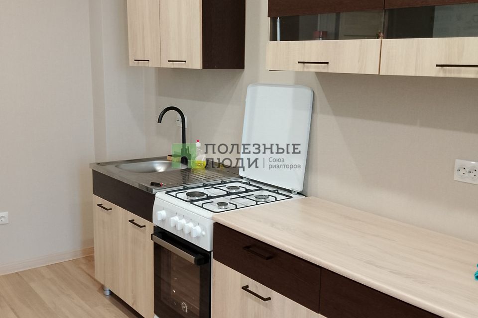 Продаётся 1-комнатная квартира, 41 м²