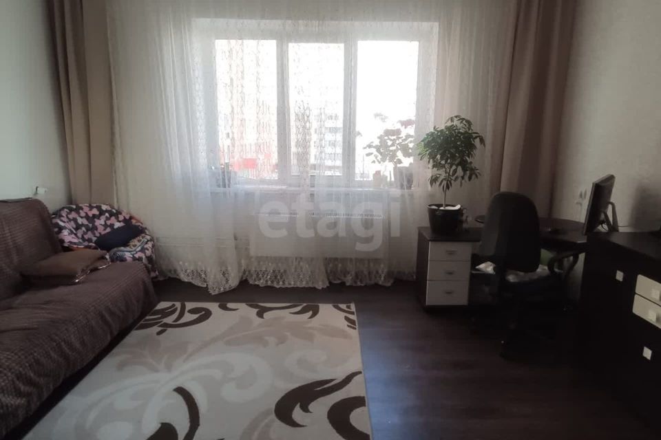 Продаётся 2-комнатная квартира, 66.4 м²