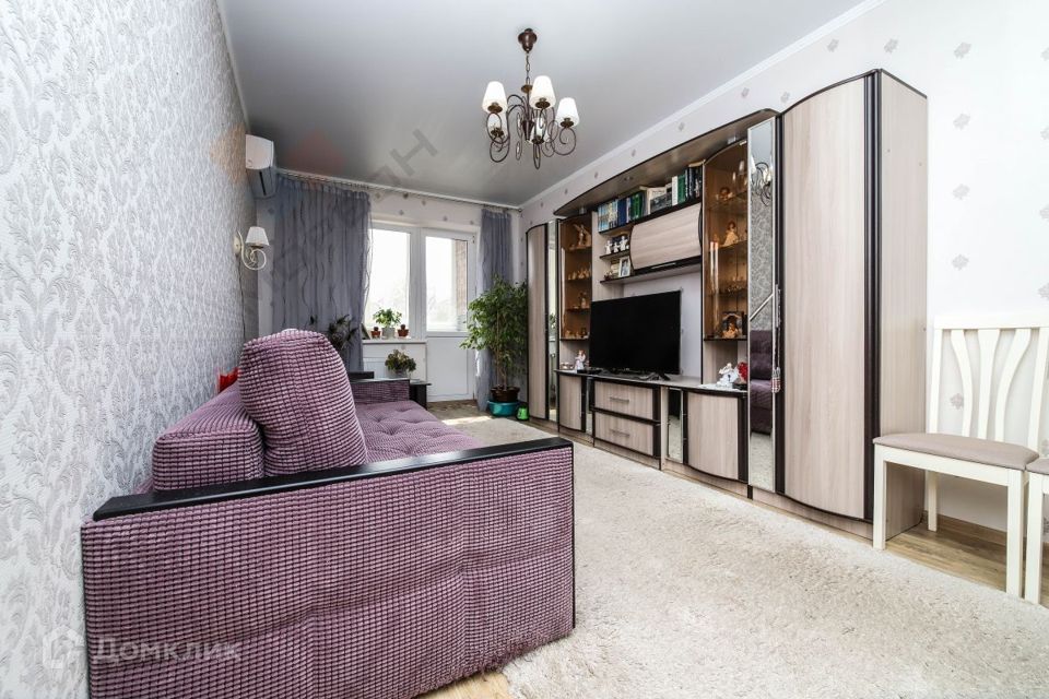 Продаётся 1-комнатная квартира, 38.6 м²
