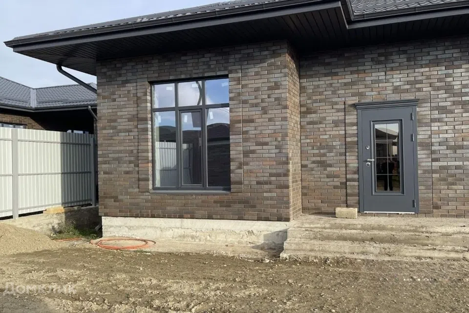 Продаётся 2-этажный дом, 160 м²