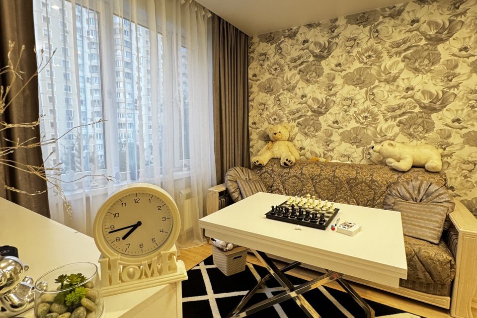 Продаётся 3-комнатная квартира, 49.8 м²