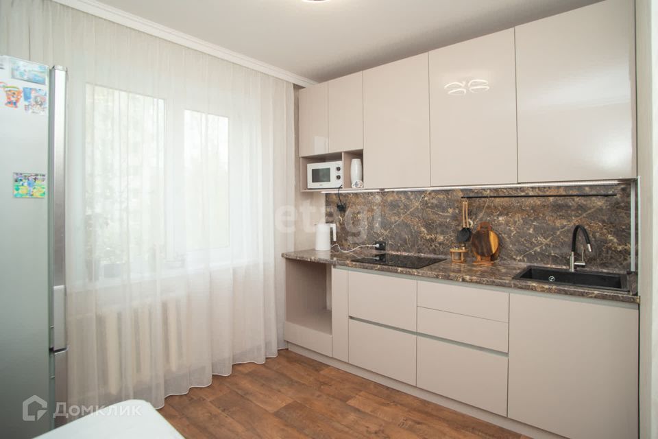 Продаётся 2-комнатная квартира, 52.7 м²