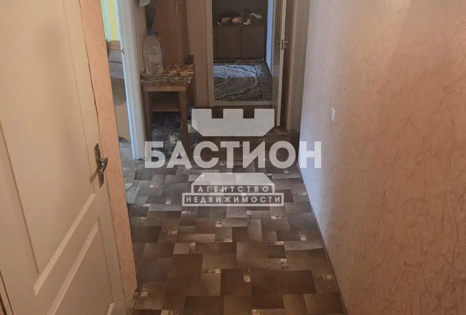 Продаётся 4-комнатная квартира, 65.6 м²