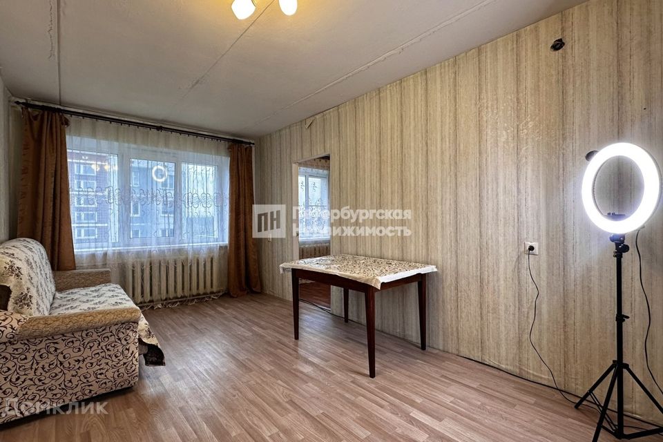 Продаётся 2-комнатная квартира, 41.9 м²