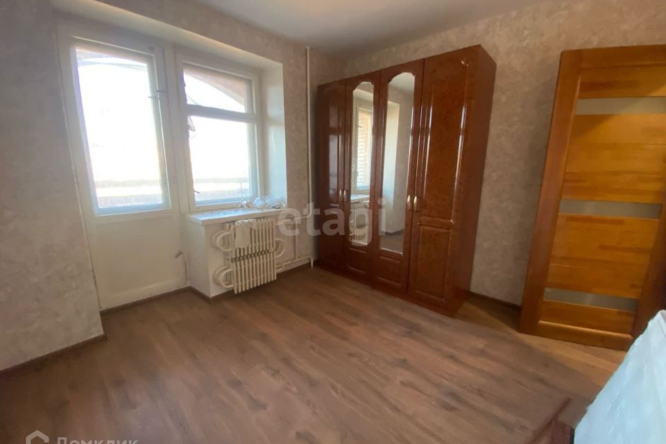 Продаётся 4-комнатная квартира, 91.3 м²