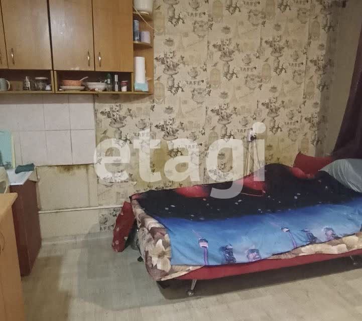 Продаётся комната в 1-комн. квартире, 11.6 м²