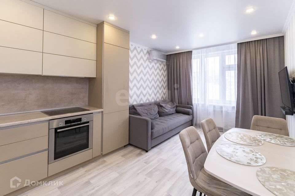 Продаётся 2-комнатная квартира, 62.1 м²