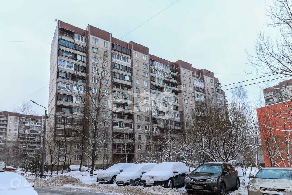 Продаётся 2-комнатная квартира, 55.5 м²