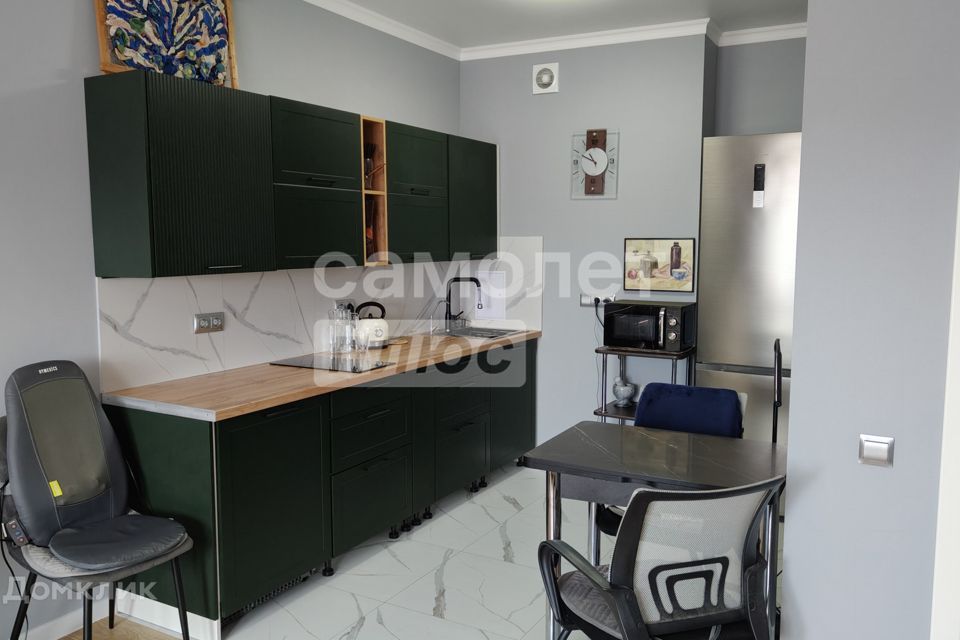 Продаётся 1-комнатная квартира, 52.3 м²