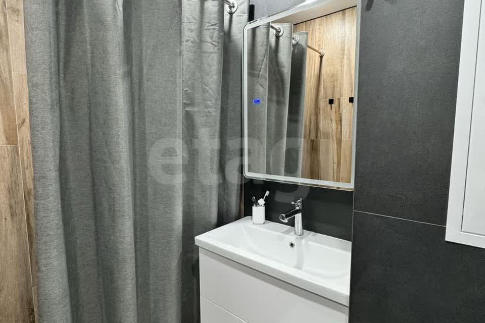 Продаётся 3-комнатная квартира, 65.7 м²