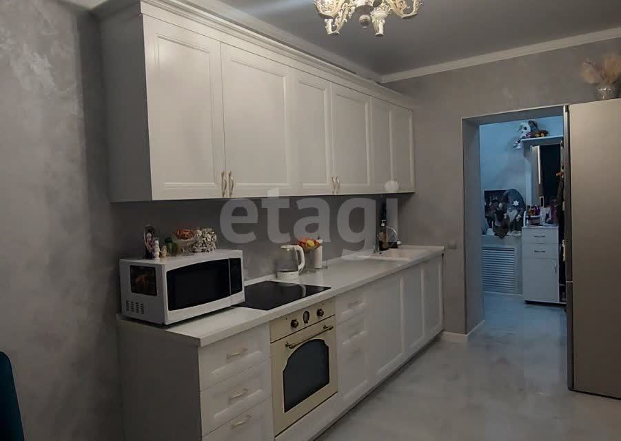 Продаётся 2-комнатная квартира, 63 м²