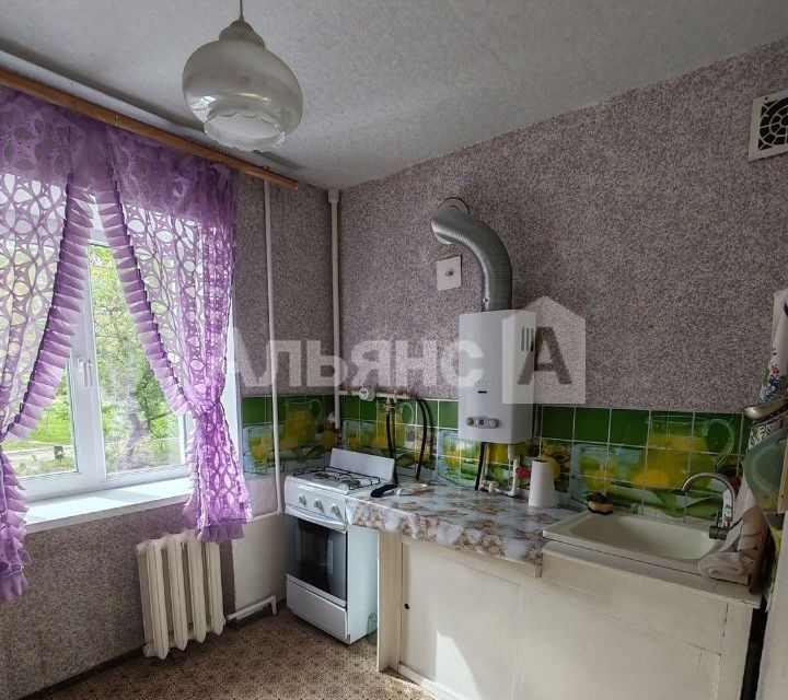 Продаётся 1-комнатная квартира, 30.6 м²