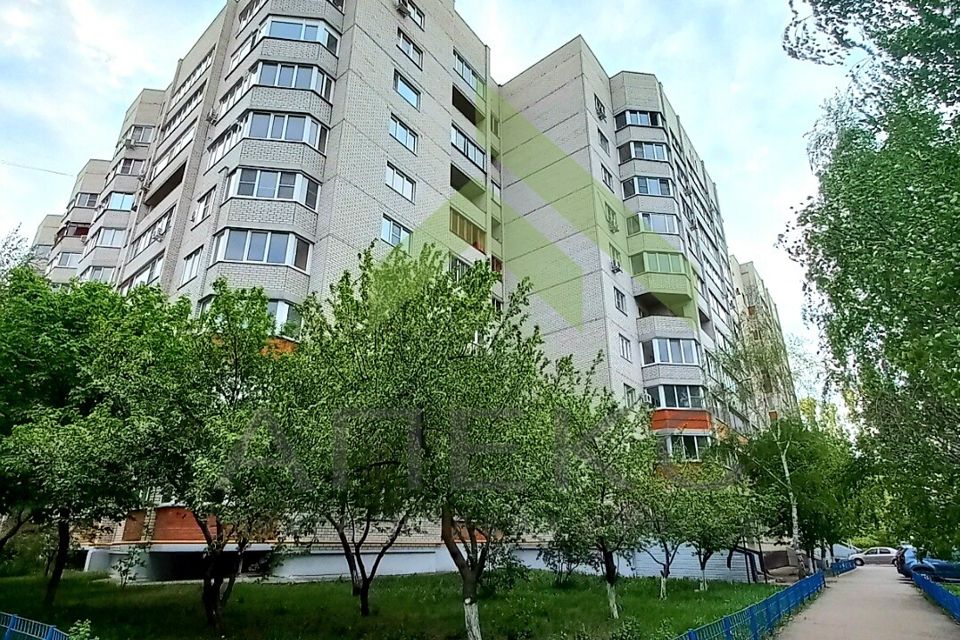 Продаётся 3-комнатная квартира, 103 м²