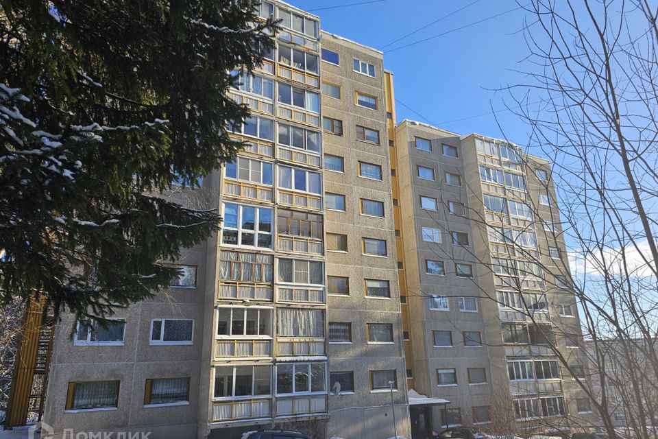 Продаётся 2-комнатная квартира, 49.5 м²