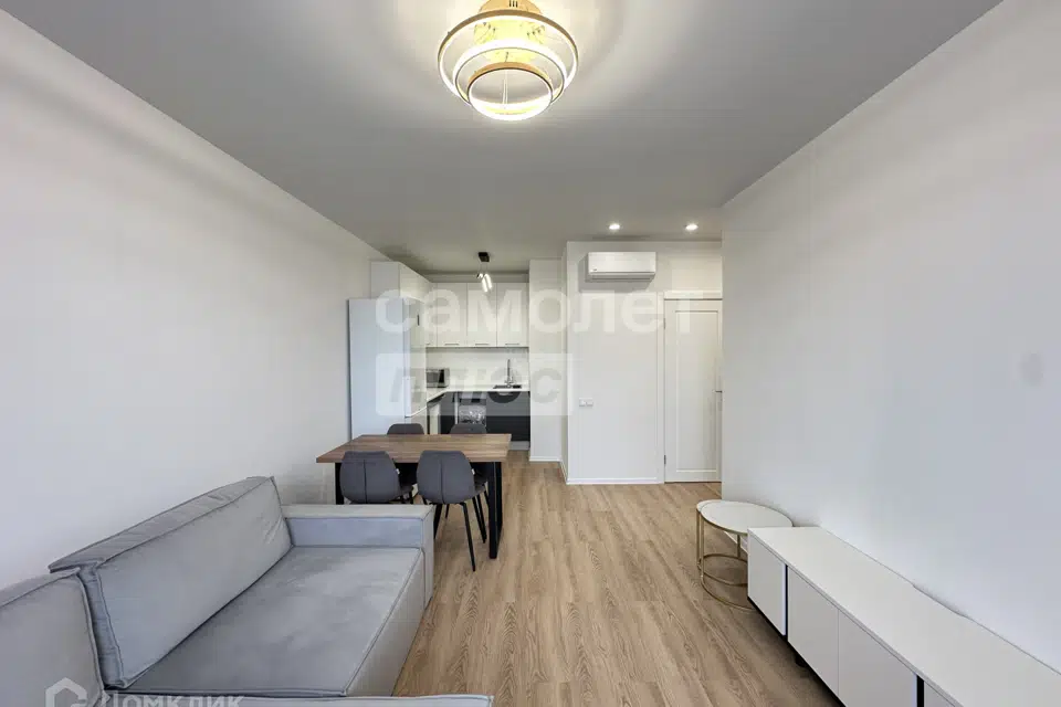 Продаётся 1-комнатная квартира, 39.9 м²